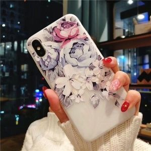 NEW iPhone X/XS/Max/XR/7/8+ Floral Soft case